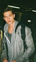 rate-francisco-lachowski-v0-up1hqlbhlgsa1.jpg