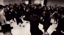 1751928993622.gif