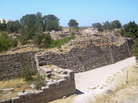 Walls_of_Troy_(2).jpg