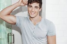 Pietro Boselli's Fitness and Skincare Routine | Into The Gloss Pietro Boselli's Fitness and Skincare Routine | Into The Gloss