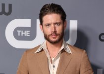 JensenAckles~2.jpg